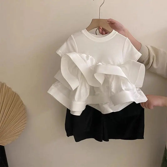Girl's short sleeved cake top and pants